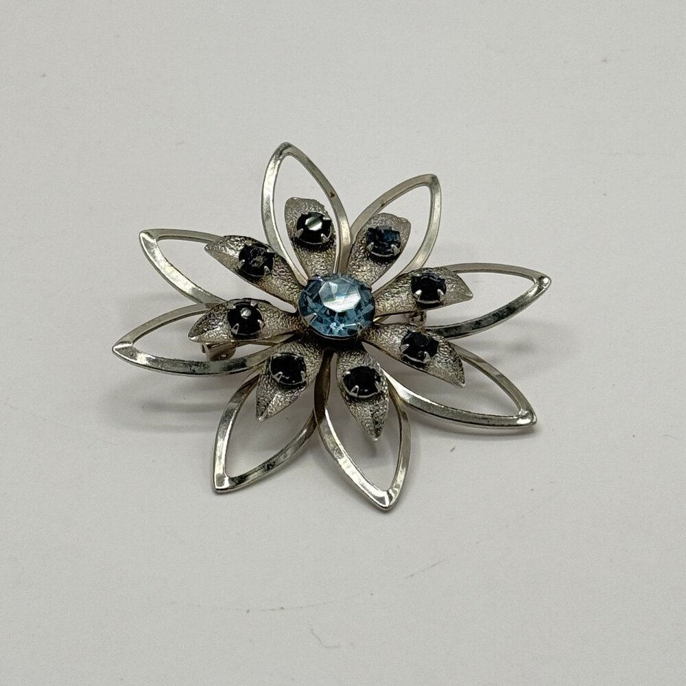 Vintage Floral Brooch